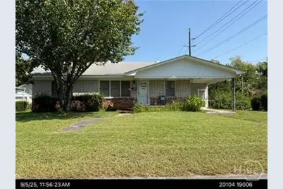 1818 E 60th Street, Savannah, GA 31404 - Photo 1