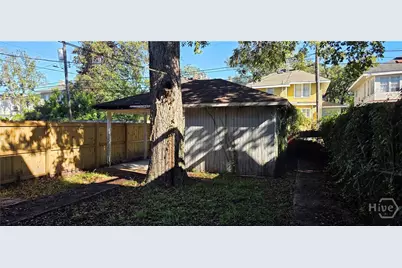 218 W 38th Street, Savannah, GA 31401 - Photo 20