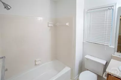 15 Sherborne Road, Savannah, GA 31419 - Photo 8