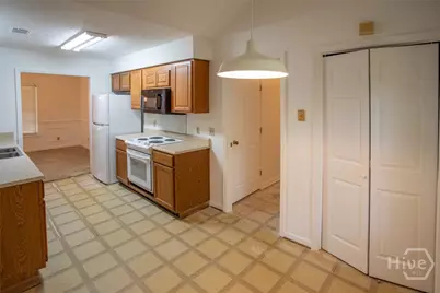 15 Sherborne Road, Savannah, GA 31419 - Photo 18