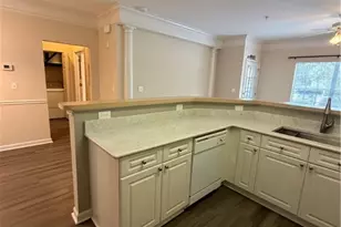 1313 Whitemarsh Way, Savannah, GA 31410 - Photo 6