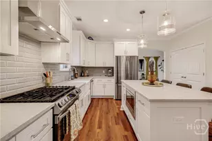 501 E 34th St, Savannah, GA 31401 - Photo 12