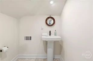 103 E 51st St, Savannah, GA 31405 - Photo 34