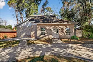 1920 Mitchell St, Savannah, GA 31405 - Photo 2