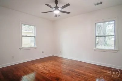 9 Oleander Avenue, Savannah, GA 31401 - Photo 10