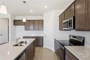 183 Daylily Dr, Springfield, GA 31329 - Photo 2