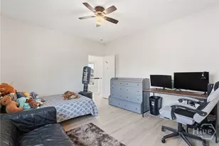 223 Lake Shore Dr, Savannah, GA 31419 - Photo 36