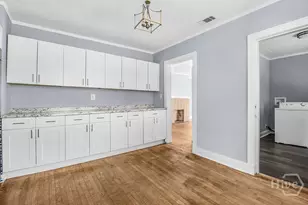 1216 E 37th St, Savannah, GA 31404 - Photo 16