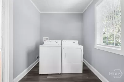 1216 E 37th Street, Savannah, GA 31404 - Photo 8