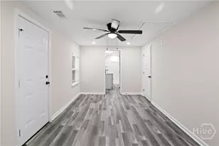 104 Smith Ave, Savannah, GA 31408 - Photo 8