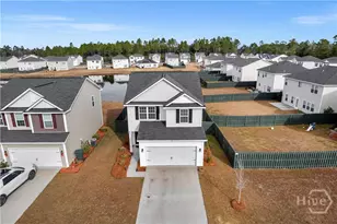 85 Brightleaf Cir, Hinesville, GA 31313 - Photo 2
