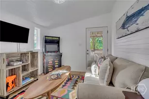 16 6th Ave, Tybee Island, GA 31328 - Photo 24