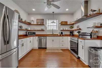 16 6th Avenue, Tybee Island, GA 31328 - Photo 14