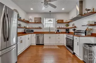 16 6th Ave, Tybee Island, GA 31328 - Photo 14