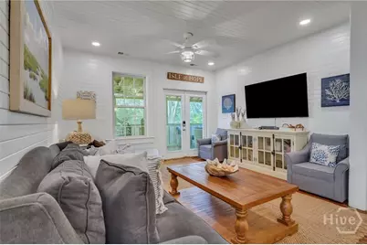 16 6th Avenue, Tybee Island, GA 31328 - Photo 8