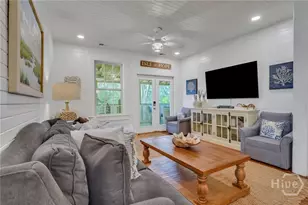 16 6th Ave, Tybee Island, GA 31328 - Photo 8