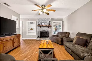 1121 Madrid Ave, Savannah, GA 31406 - Photo 10