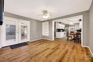 1121 Madrid Ave, Savannah, GA 31406 - Photo 18