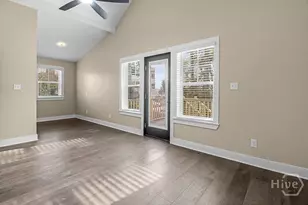 513 E 64th St, Savannah, GA 31405 - Photo 34