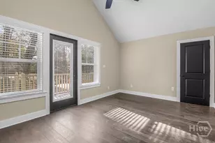 513 E 64th St, Savannah, GA 31405 - Photo 36