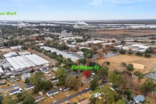 325 Manor Dr, Savannah, GA 31404 - Photo 22