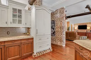1014 Abercorn St, Savannah, GA 31401 - Photo 6