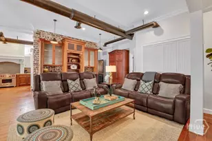 1014 Abercorn St, Savannah, GA 31401 - Photo 12