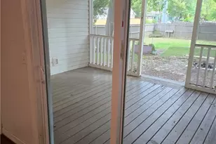 329 E 63rd St, Savannah, GA 31405 - Photo 10