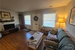 329 E 63rd St, Savannah, GA 31405 - Photo 4