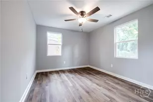 504 E Montgomery Cross Rd, Savannah, GA 31406 - Photo 16