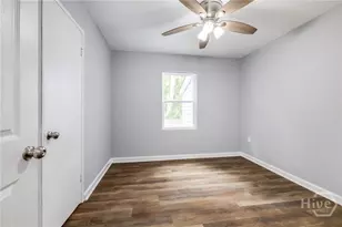 506 E Montgomery Cross Rd, Savannah, GA 31406 - Photo 12