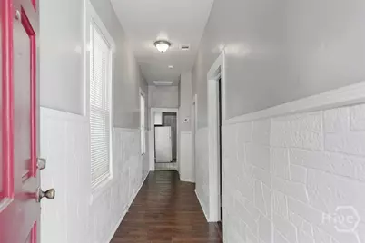 1023 W 37th Street, Savannah, GA 31415 - Photo 8