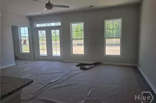 235 Mage St, Bloomingdale, GA 31302 - Photo 6