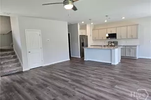 253 Mage St, Bloomingdale, GA 31302 - Photo 8