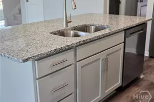 253 Mage St, Bloomingdale, GA 31302 - Photo 6