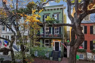 15 E Jones St, Savannah, GA 31401 - Photo 2