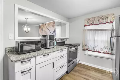 1212 E 70th Street, Savannah, GA 31404 - Photo 14