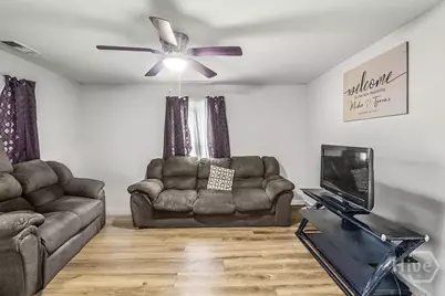 1212 E 70th Street, Savannah, GA 31404 - Photo 6