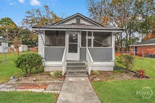1212 E 70th St, Savannah, GA 31404 - Photo 2