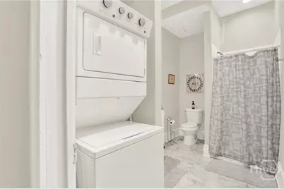 528 E Park Avenue, Savannah, GA 31401 - Photo 8