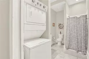 528 E Park Ave, Savannah, GA 31401 - Photo 8