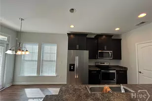 79 Crystal Lake Dr, Savannah, GA 31407 - Photo 10