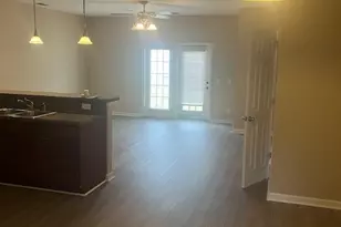45 Canyon Oak Lp, Richmond Hill, GA 31324 - Photo 2
