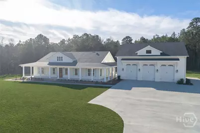 402 Cypress Street, Bloomingdale, GA 31302 - Photo 1