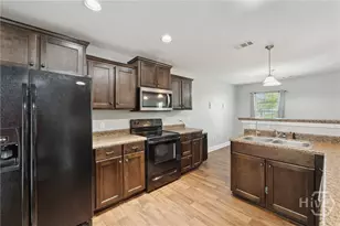 28 Fiore Dr, Savannah, GA 31419 - Photo 10