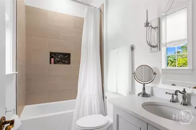 723 E Victory Drive, Savannah, GA 31405 - Photo 56
