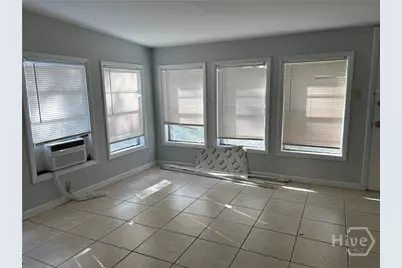 511 Dyches Drive, Savannah, GA 31406 - Photo 8