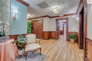 300 Bull St, Savannah, GA 31401 - Photo 10