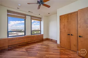 300 Bull St, Savannah, GA 31401 - Photo 44