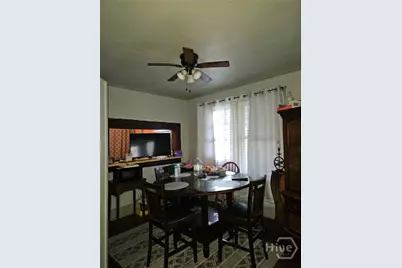 645 E 40th Street, Savannah, GA 31401 - Photo 16